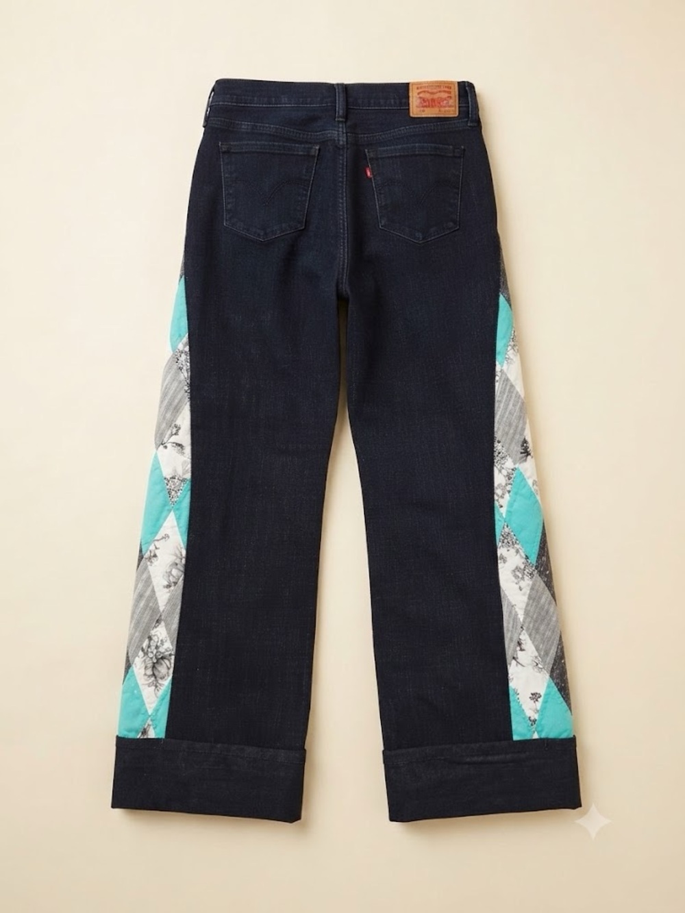 ✨UPCYCLED Wide Leg Argyle Quilted Side Panel Cuffed Levi’s 505 - Picture 3 of 10